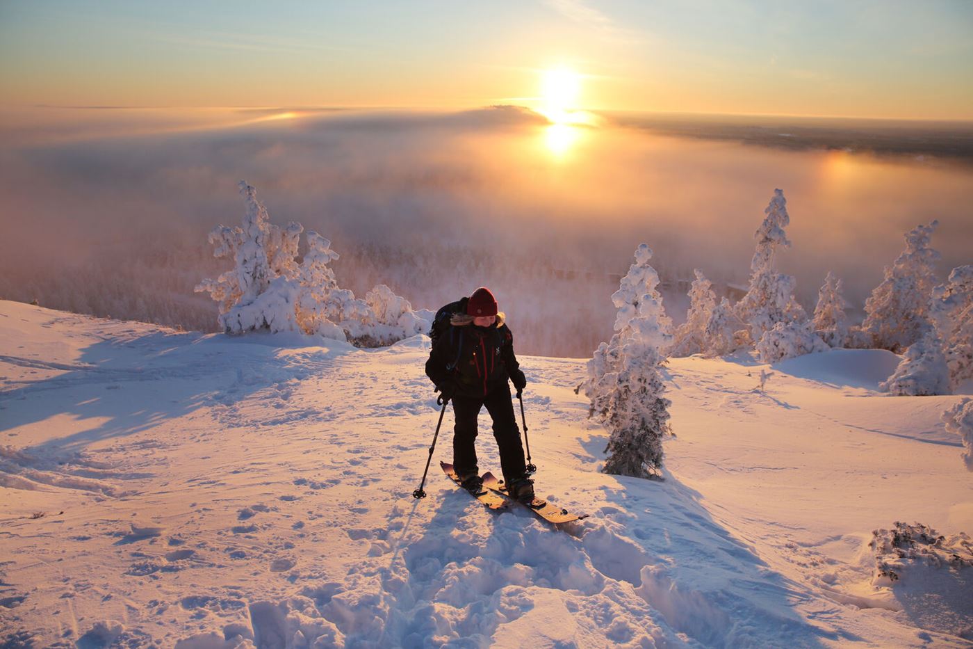 ruka-kuusamo_lumikenkaily_rukaskiresort.jpg