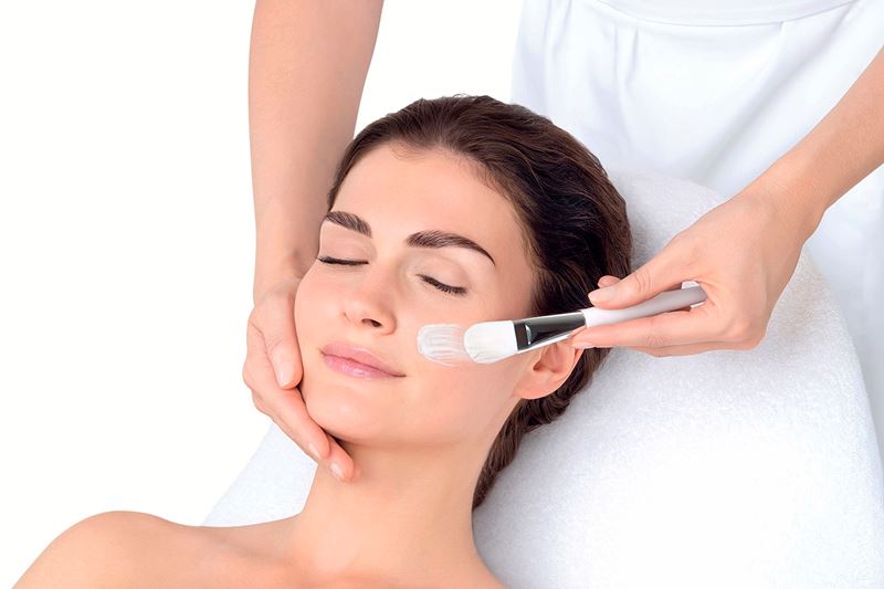 guinot_hydra-peeling_1500x1000.jpg