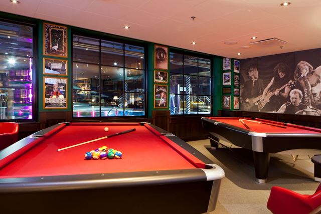 holiday-club-saimaa-olearys-biljardi.jpg
