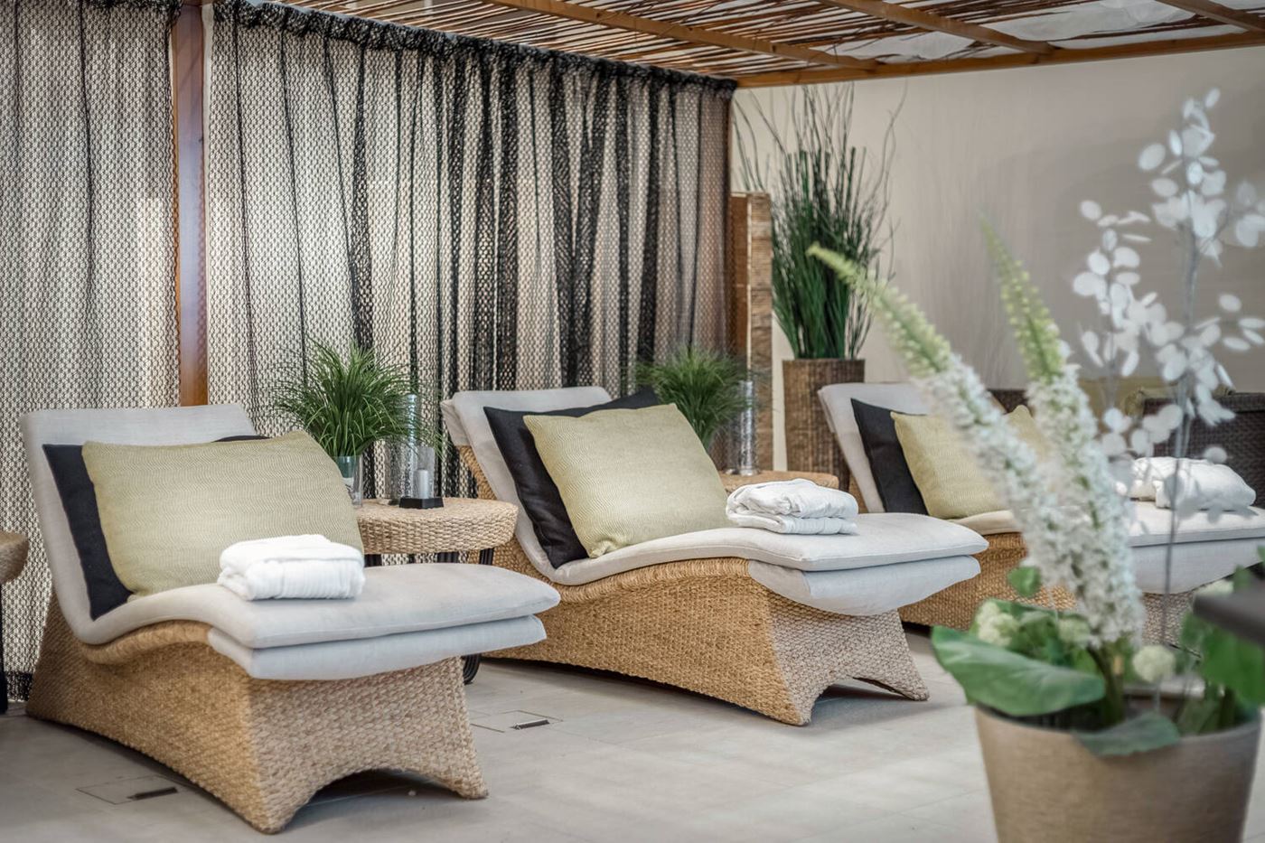 hc_vierumaki_dayspa_fiilis_kasitelty_04-2023.jpg