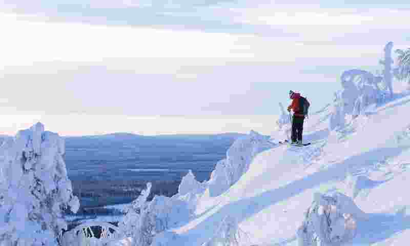 pyha_skiing-man-on-hill.jpg