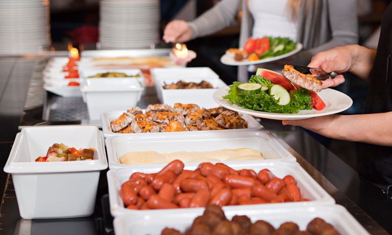 breakfast buffet hor.jpg