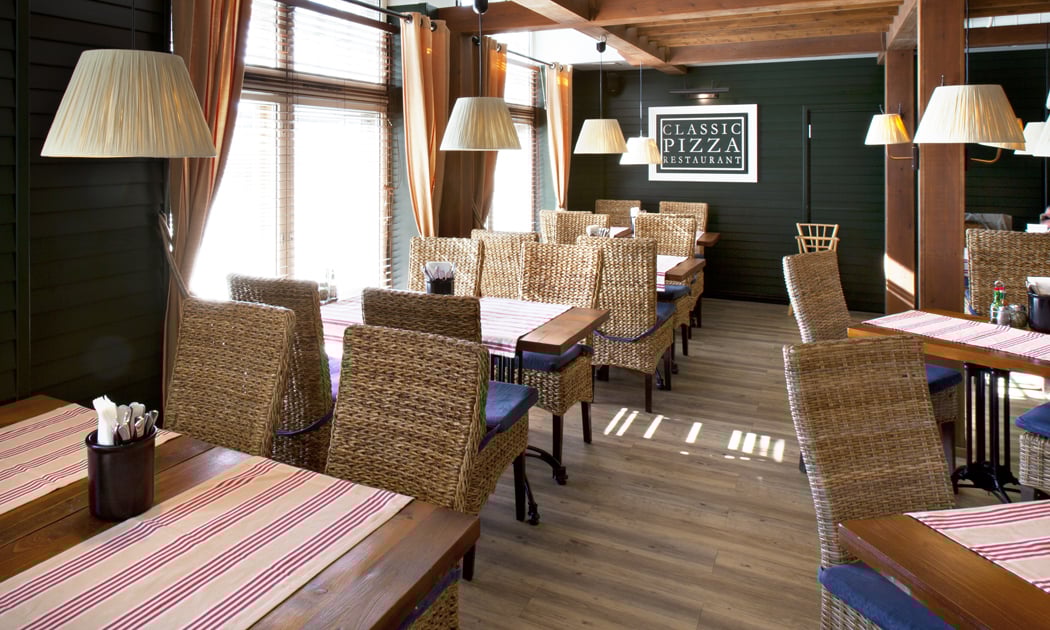 restaurants holiday club resorts