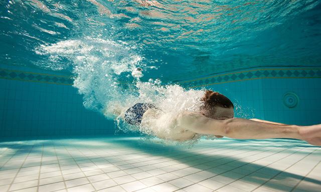 Syysloma kylpylässä