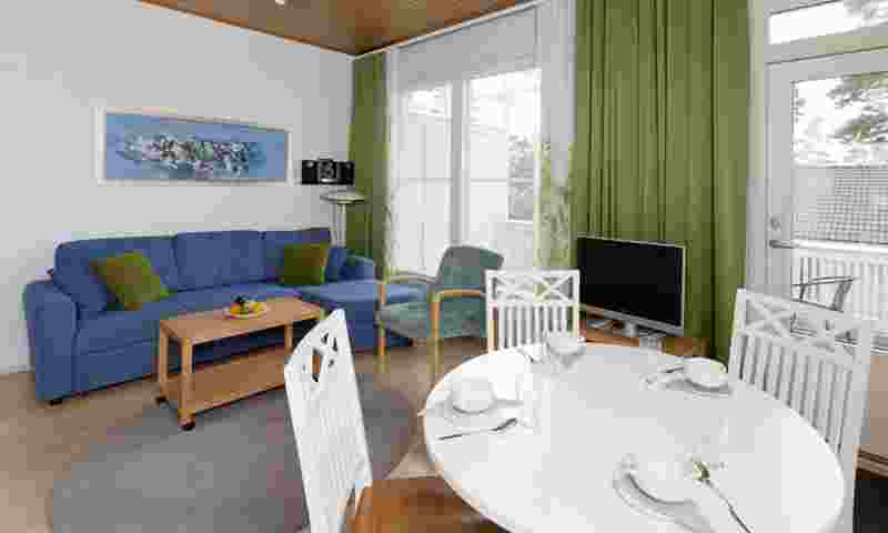 airisto-fregatti-livingroom-hor.jpg