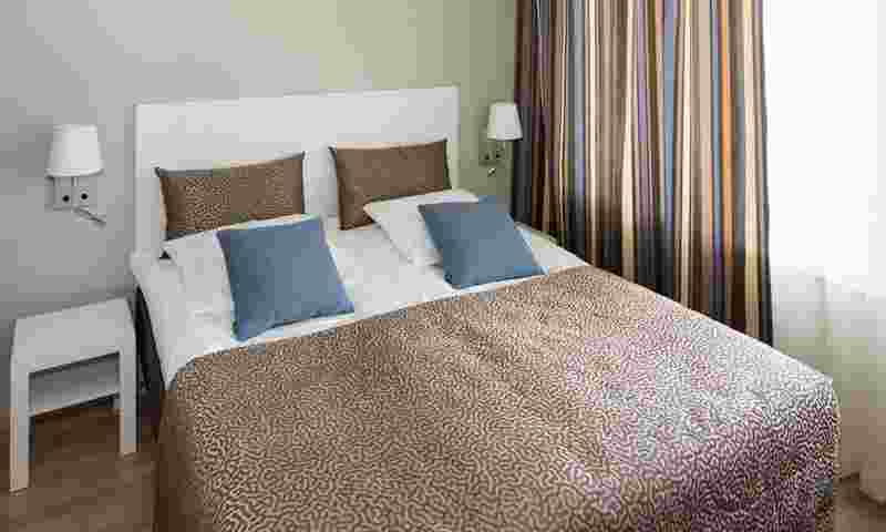 caribia-villas-bedroom-hor.jpg