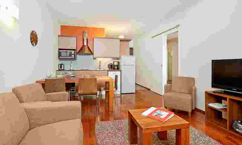 ellivuori-1-mh-livingroom-hor.jpg