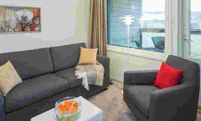 himos-villas-livingroom-hor.jpg