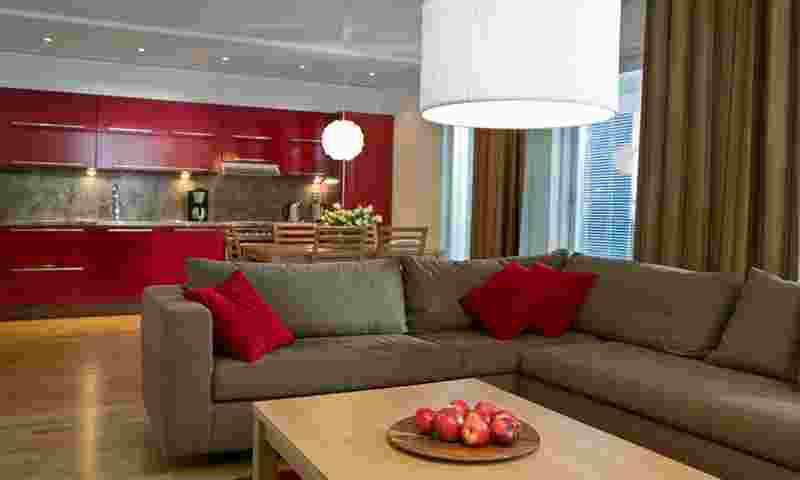 katinkulta-golfharju-livingroom-hor.jpg