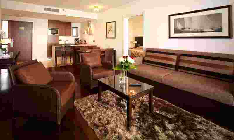 naantali-hotel-sofa-area-hor.jpg