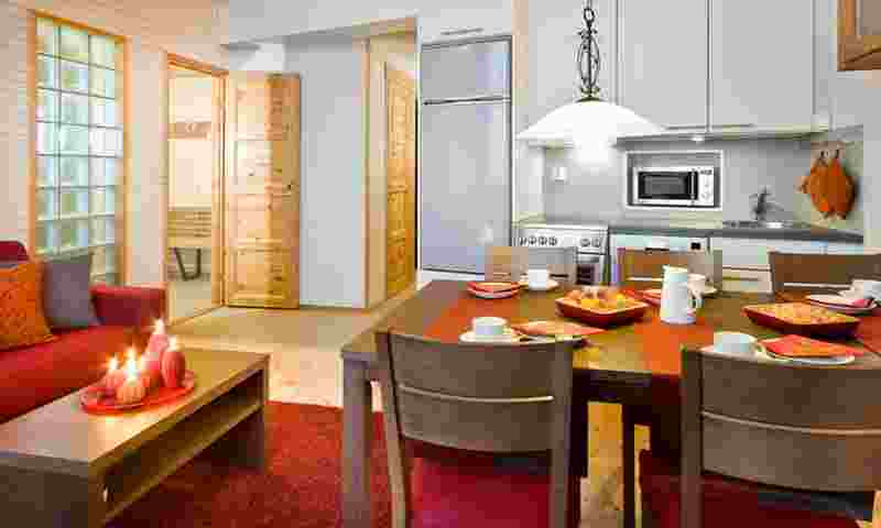 pyhä-holysuites-kitchen-hor.jpg