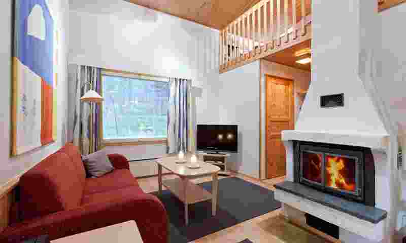pyhä-onninpyhä-livingroom-hor.jpg