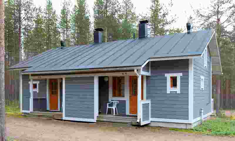 pyhä-pyhänhovi-outside-summer-hor.jpg