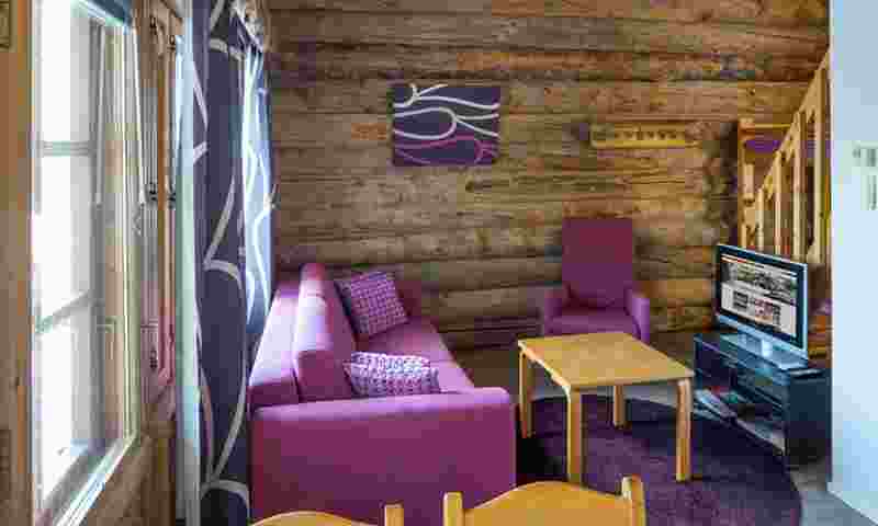 ruka-rukan-lomakylä-1-livingroom-hor.jpg