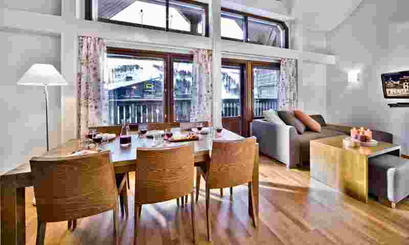 rukavillage-kitchen-table-hor.jpg