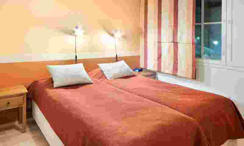 saariselkä-tirrolampi-bedroom-hor.jpg