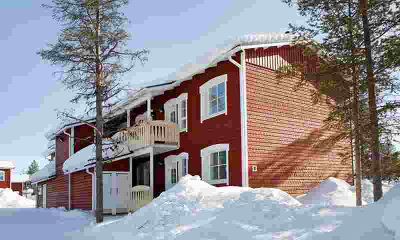 saariselkä-tirrolampi-outside-winter-hor.jpg