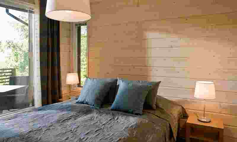 saimaa-vipelentie-bedroom-hor.jpg