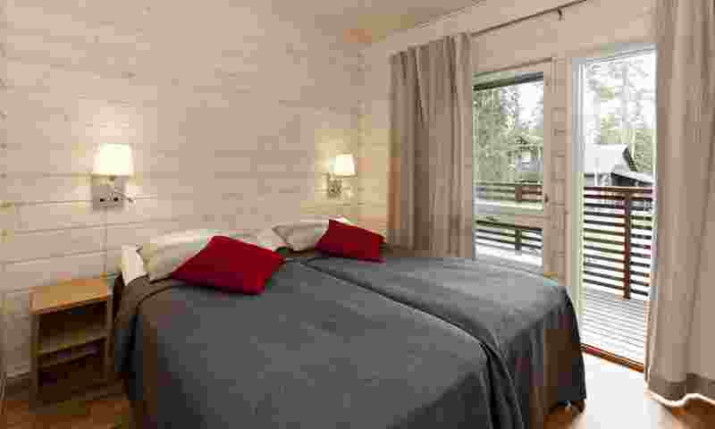 ylläs-rautamajat-bedroom-hor.jpg