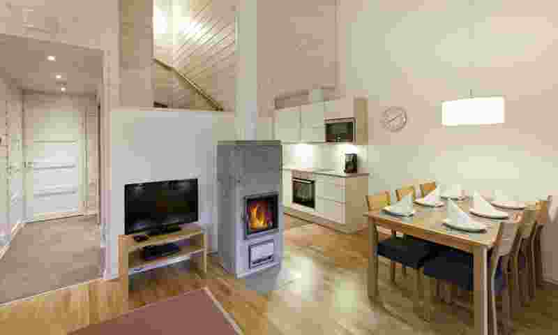 ylläs-rautamajat-kitchen-hor.jpg